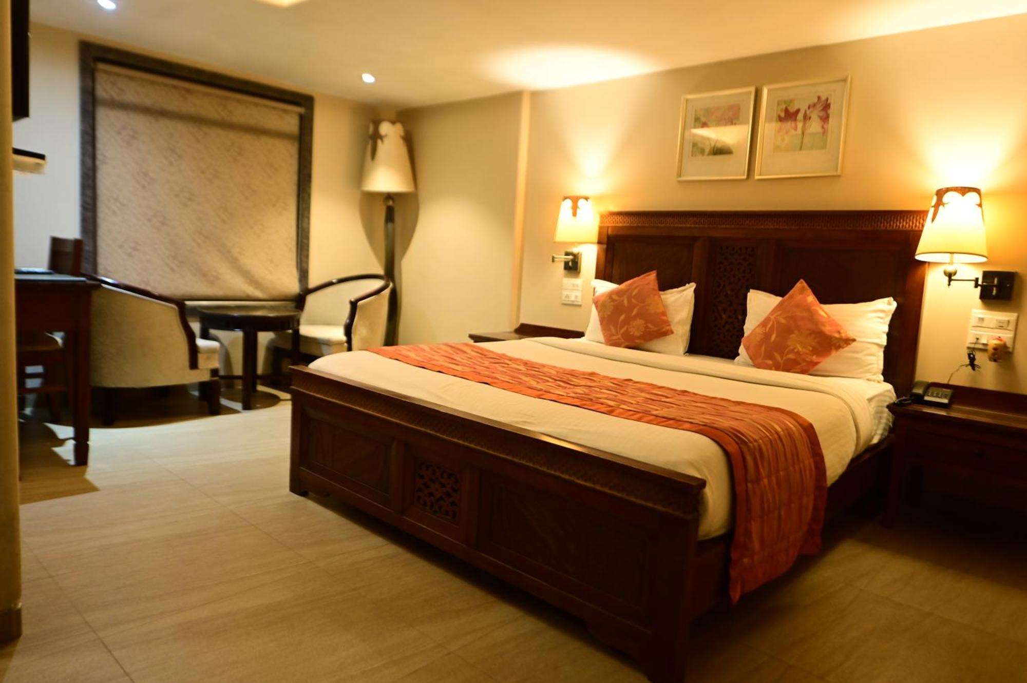 Hotel Sai Inn Mumbai Ngoại thất bức ảnh